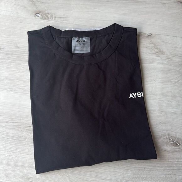 AYBL Everyday Ovesized ORIGIN ShortSleeve T Shirt Small black NWT in‎ packaging - Picture 10 of 11